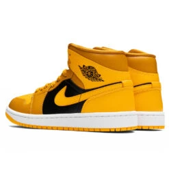 Air Jordan 1 Mid Women's - Chutney/Taxi/Black -Fashion Clothing Store Air Jordan 1 Mid Women s Chutney Taxi Black BQ6472 700 10 15 22 Feature JORDAN 3