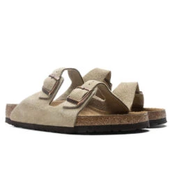Birkenstock Wide Arizona - Taupe -Fashion Clothing Store Birkenstock Wide Arizona Taupe 0051461 03 10 22 Feature 2