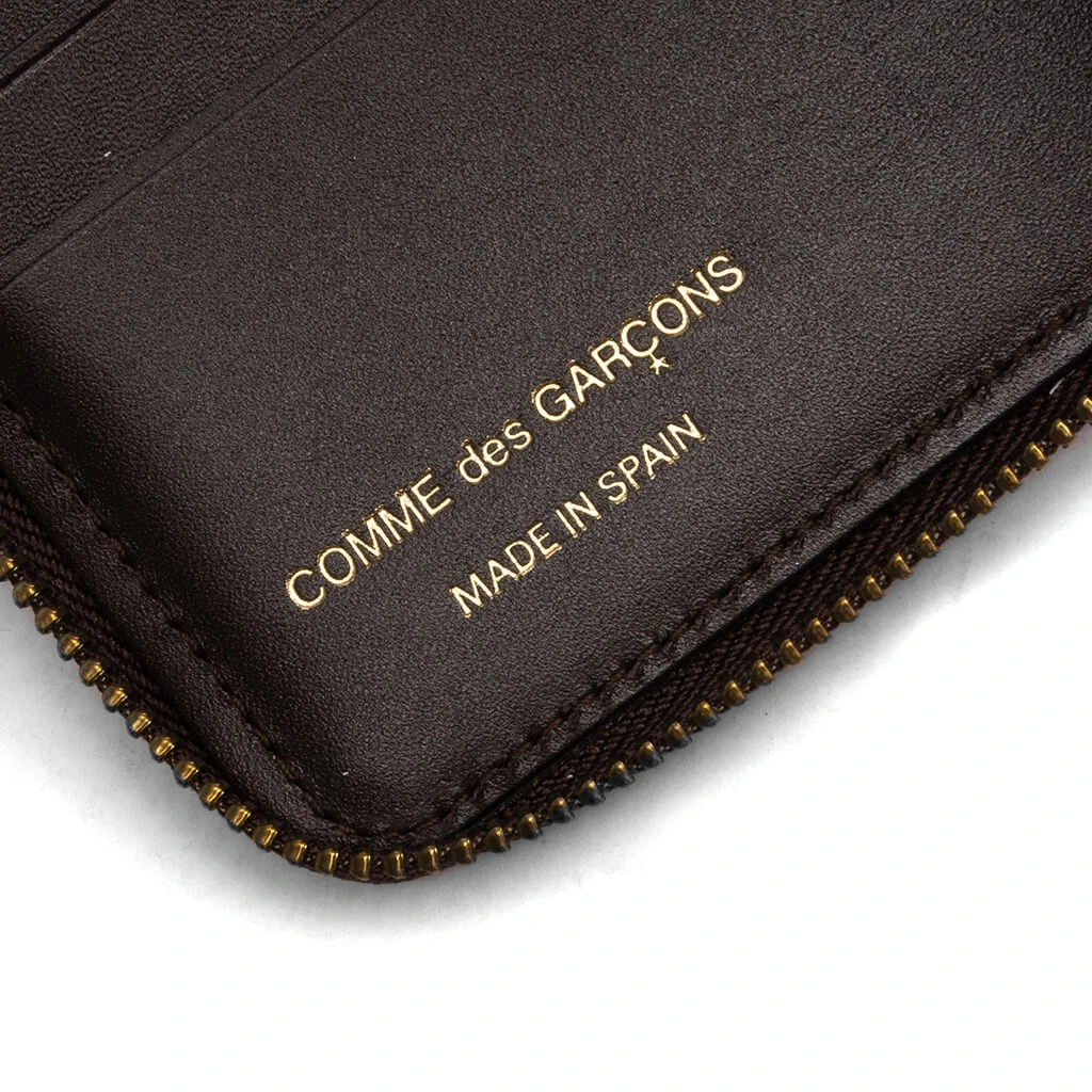 Comme Des Garcons Embossed Logo Wallet - Brown 3 Comme Des Garcons Embossed Logo Wallet - Brown - Image 3