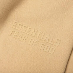Relaxed Sweatpant - Sand -Fashion Clothing Store Fear Of God Essentials Relax Sweatpant Sand 130BT222044F 06 07 23 Feature KN 7