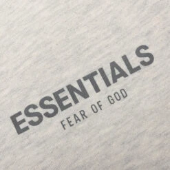 Essentials Sweatpant - Light Heather Oatmeal -Fashion Clothing Store Fear Of God Essentials Sweatpant Light Heather Oatmeal 130SU212062F 05 16 22 Feature 3