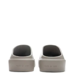 Fear Of God The California Kids - Concrete 10 Fear Of God The California Kids - Concrete -Fashion Clothing Store Fear Of God The California Kids Concrete FG80 100EVAK 995 11 28 2021 01 4