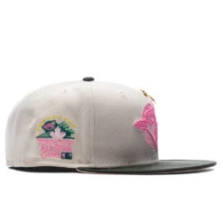 Feature X New Era Lotus 59FIFTY Fitted - Toronto Blue Jays -Fashion Clothing Store Feature x New Era Lotus 59FIFTY Fitted Toronto Blue Jays 70717528 04 14 23 Feature KN 4