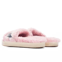 Golden Goose Women's Shearling Poolstar - Antique Pink/Silver -Fashion Clothing Store Golden Goose Women s Shearling Poolstar Antique Pink Silver GWF00200.F003407.25652 10 08 22 Feature JM 3