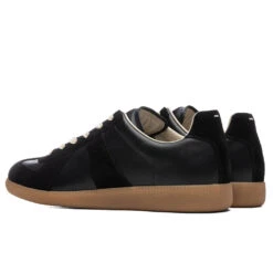 Maison Margiela Replica Low Top - Black/Black -Fashion Clothing Store Maison Margiela Replica Low Top Black Black S57WS0236 P1895 H6851 06 26 2021 01
