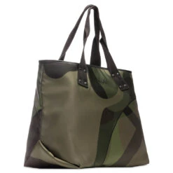 Sacai X Kaws Large Tote - Camouflage -Fashion Clothing Store Sacai x Kaws Large Tote Camouflage 21 0254S 936 08 04 2021 01